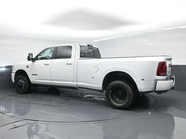 2026 Ram 3500 Laramie Crew Cab 4x4 8 Box