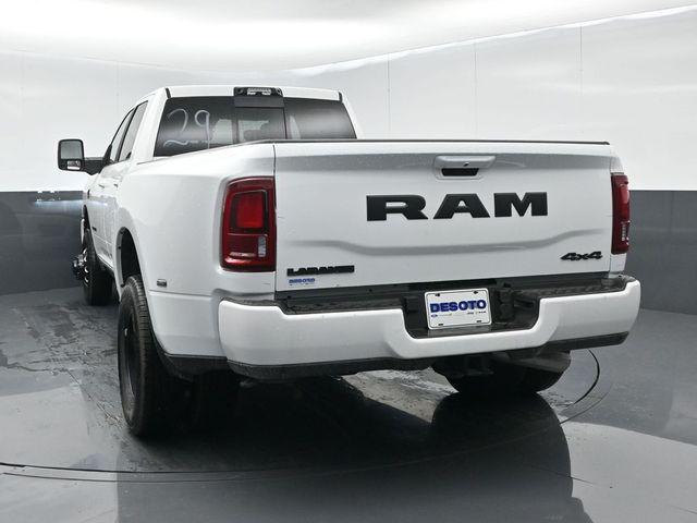 2026 Ram 3500 Laramie Crew Cab 4x4 8 Box