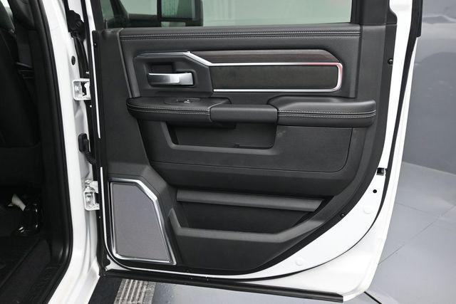 2026 Ram 3500 Laramie Crew Cab 4x4 8 Box