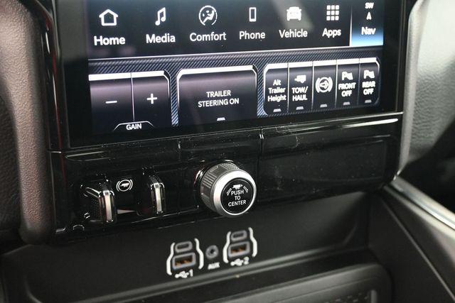 2026 Ram 3500 Laramie Crew Cab 4x4 8 Box