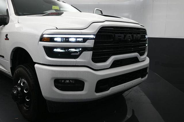 2026 Ram 3500 Laramie Crew Cab 4x4 8 Box