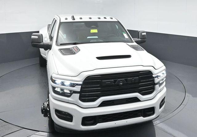 2026 Ram 3500 Laramie Crew Cab 4x4 8 Box