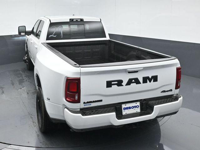 2026 Ram 3500 Laramie Crew Cab 4x4 8 Box