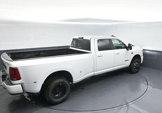 2026 Ram 3500 Laramie Crew Cab 4x4 8 Box