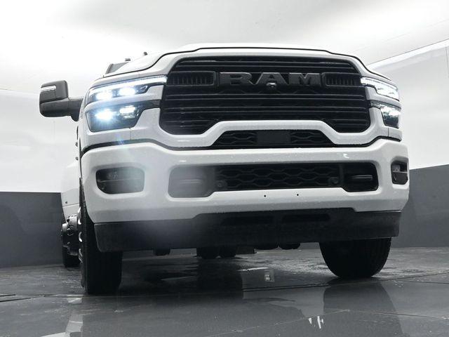 2026 Ram 3500 Laramie Crew Cab 4x4 8 Box