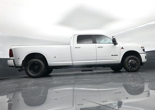 2026 Ram 3500 Laramie Crew Cab 4x4 8 Box