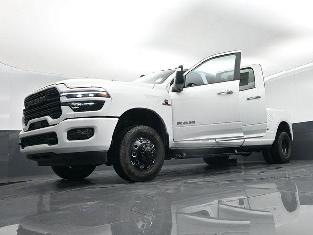 2026 Ram 3500 Laramie Crew Cab 4x4 8 Box