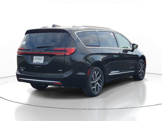 2027 Chrysler Pacifica Pinnacle
