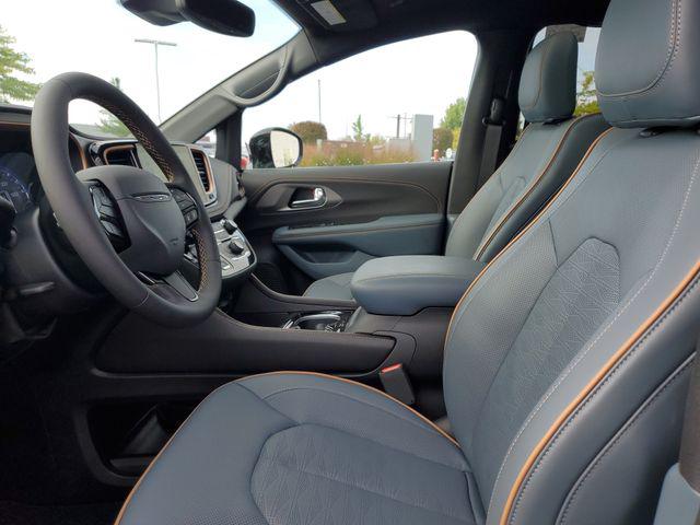 2027 Chrysler Pacifica Pinnacle