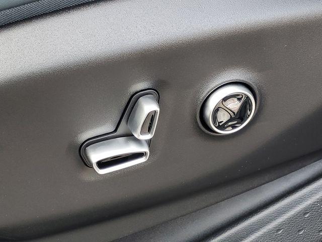 2027 Chrysler Pacifica Pinnacle