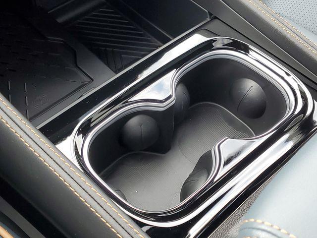 2027 Chrysler Pacifica Pinnacle