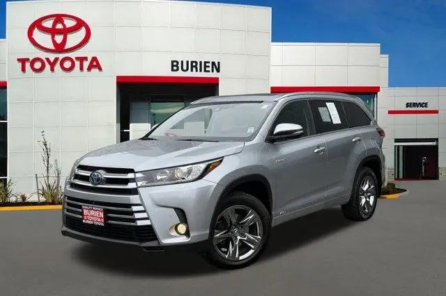 2017 Toyota Highlander Hybrid Limited for sale in Burien, WA
