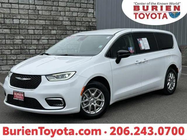 2024 Chrysler Pacifica Touring L for sale in Burien, WA