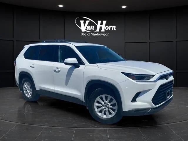 2024 Toyota Grand Highlander XLE for sale in Sheboygan, WI