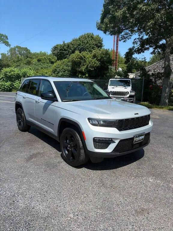 2023 Jeep Grand Cherokee Limited 4x4 for sale in Falmouth, MA