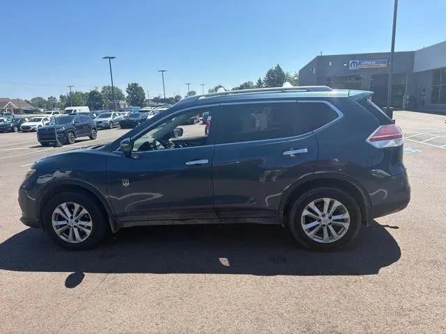 2014 Nissan Rogue SV for sale in Lansing, MI