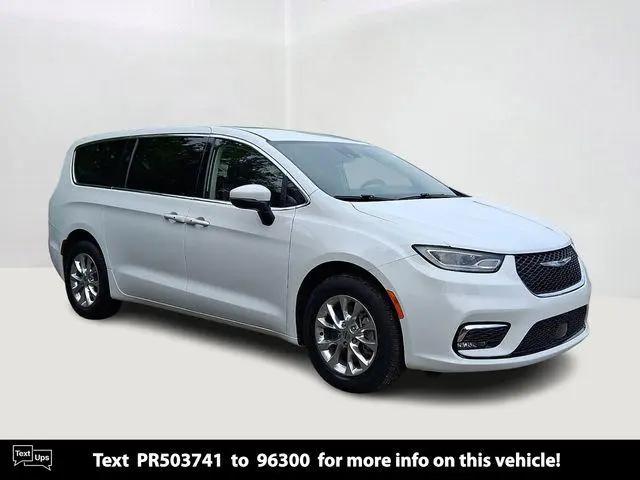 2023 Chrysler Pacifica Touring L AWD for sale in Philadelphia, PA
