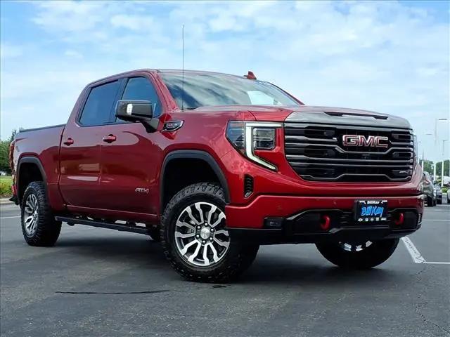 2023 GMC Sierra 1500 4WD Crew Cab Short Box AT4 for sale in Bourbonnais, IL