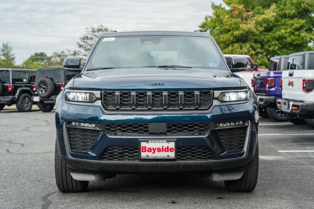 2027 Jeep Grand Cherokee GRAND CHEROKEE LIMITED 4X4 2027 Jeep Grand Cherokee GRAND CHEROKEE LIMITED 4X4