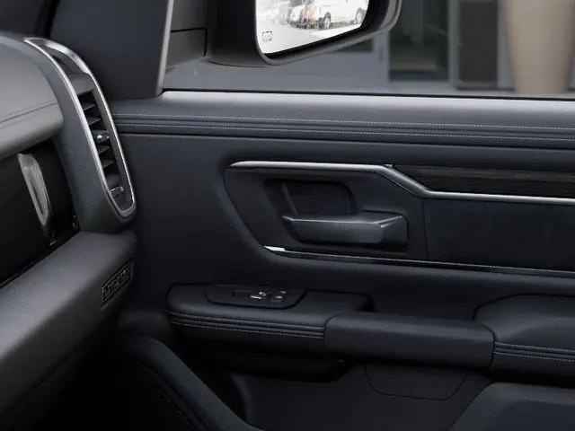 2026 Ram 1500 Laramie Crew Cab 4x4 57 Box
