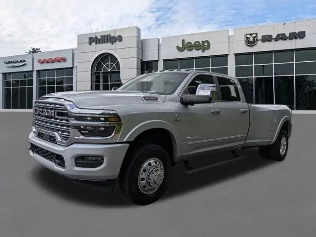 2026 Ram 3500 Limited Crew Cab 4x4 8 Box