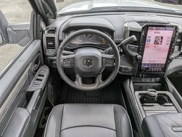 2026 Ram 3500 Limited Crew Cab 4x4 8 Box