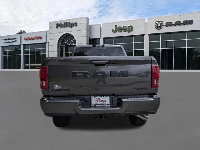 2026 Ram 2500 Laramie Crew Cab 4x4 64 Box