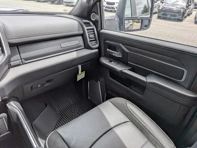 2026 Ram 2500 Laramie Crew Cab 4x4 64 Box