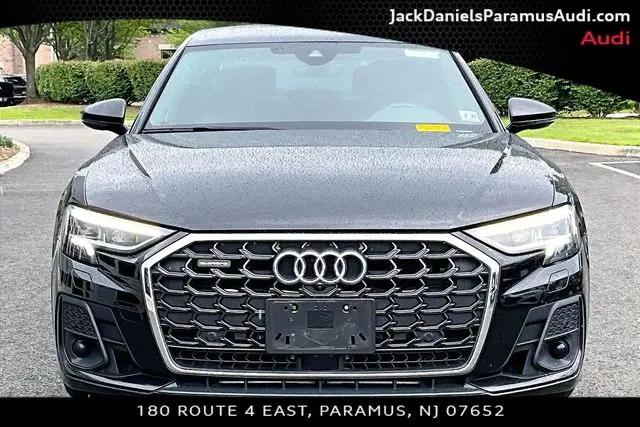 2022 Audi A8 L 55 TFSI quattro Tiptronic