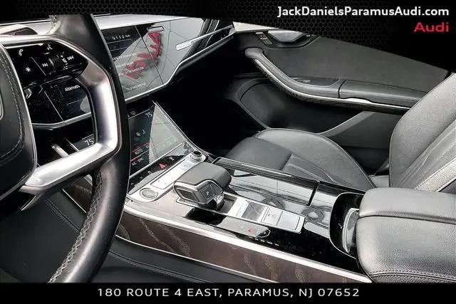 2022 Audi A8 L 55 TFSI quattro Tiptronic