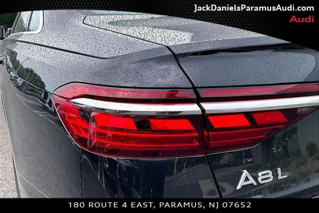 2022 Audi A8 L 55 TFSI quattro Tiptronic