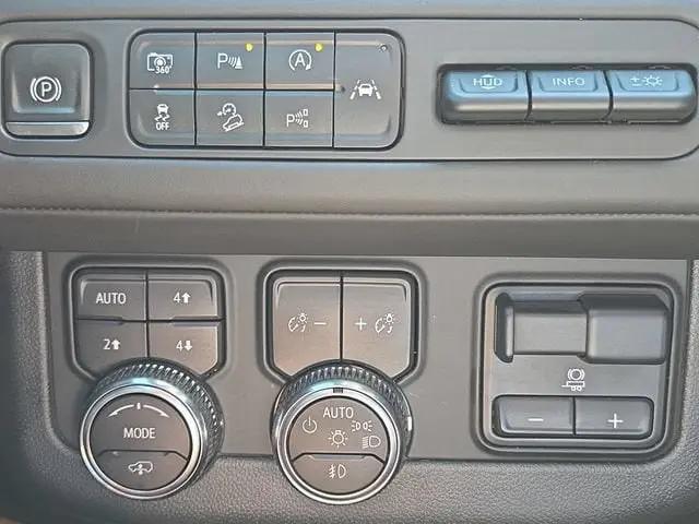 2023 GMC Yukon 4WD Denali Ultimate