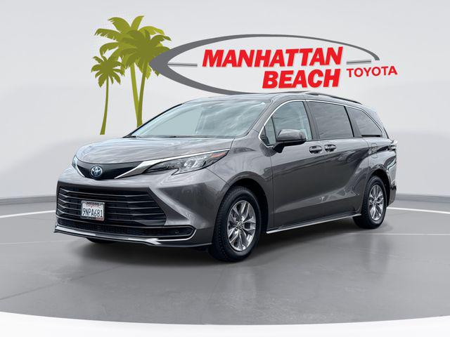 2024 Toyota Sienna LE for sale in Manhattan Beach, CA