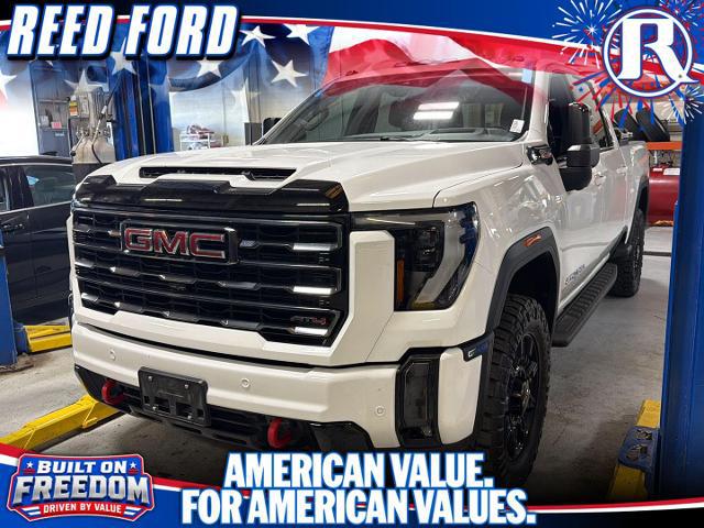 2024 GMC Sierra 2500HD 4WD Crew Cab Standard Bed AT4 for sale in Harrisonville, MO