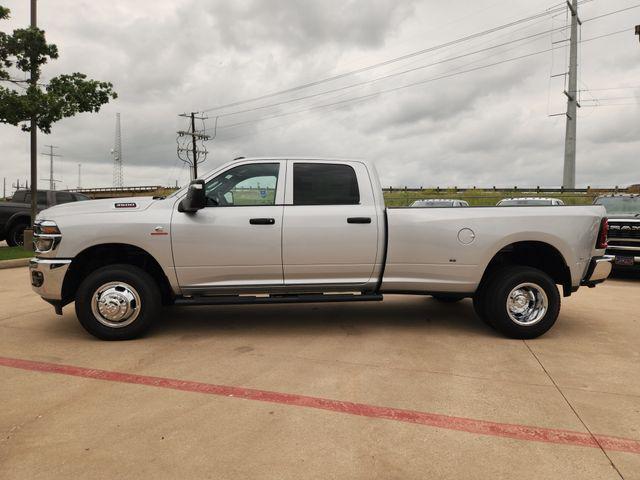 2026 RAM Ram 3500 RAM 3500 TRADESMAN CREW CAB 4X4 8 BOX