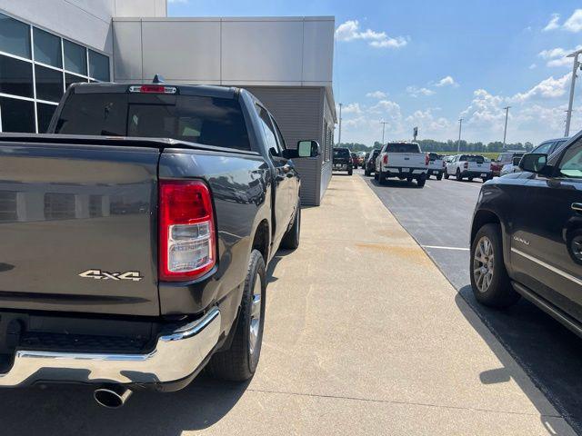 2019 Ram 1500 Big Horn/Lone Star Crew Cab 4x4 5'7" Box