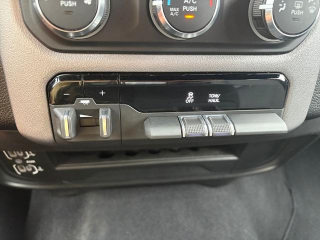 2024 Ram 2500 Big Horn Crew Cab 4x4 6'4" Box