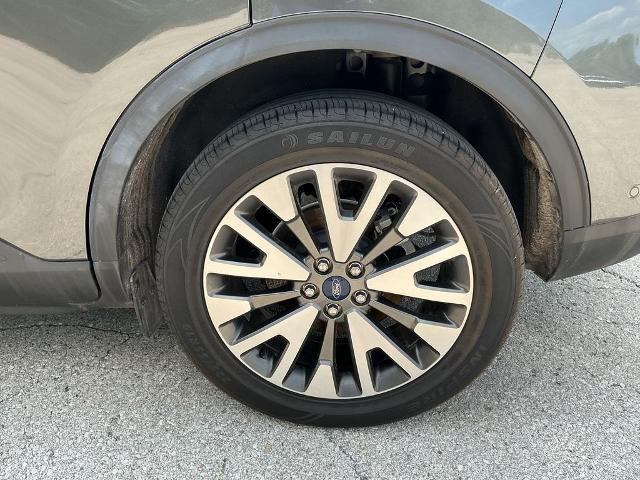 2020 Ford Escape Titanium Hybrid