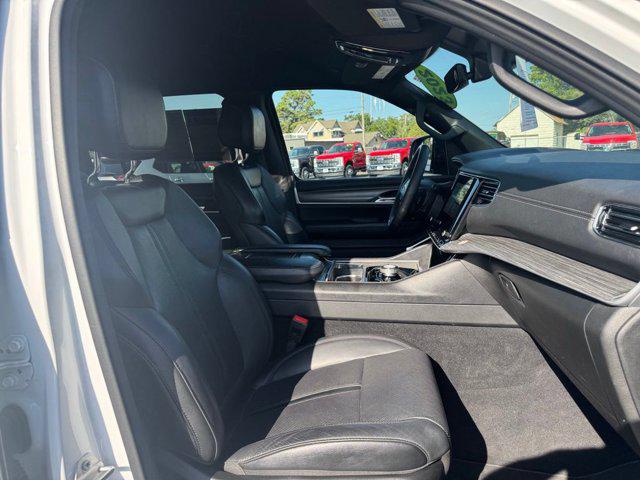 2023 Jeep Wagoneer Series III 4x4