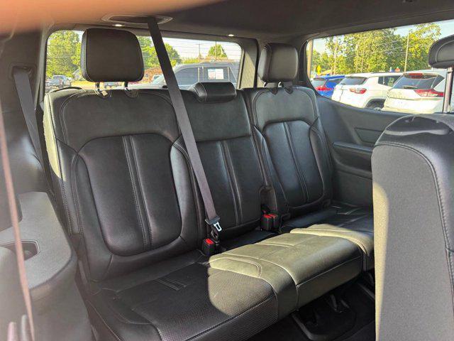 2023 Jeep Wagoneer Series III 4x4