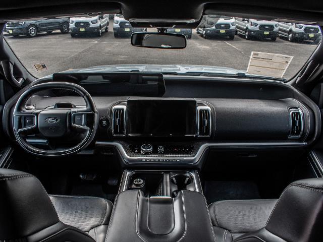 2025 Ford Expedition Platinum MAX