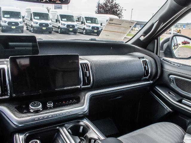 2025 Ford Expedition Platinum MAX