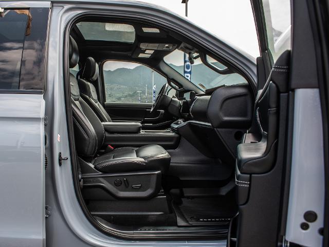 2025 Ford Expedition Platinum MAX