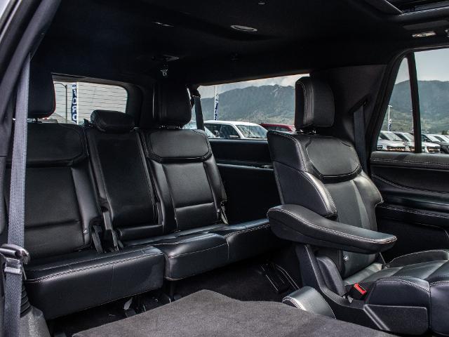 2025 Ford Expedition Platinum MAX