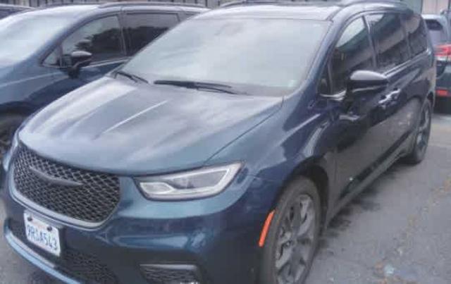 2025 Chrysler Pacifica Limited for sale in Medford, OR