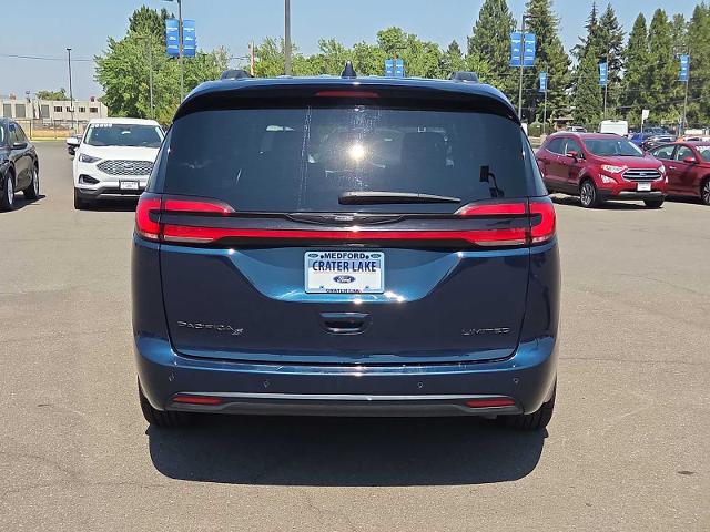2025 Chrysler Pacifica Limited