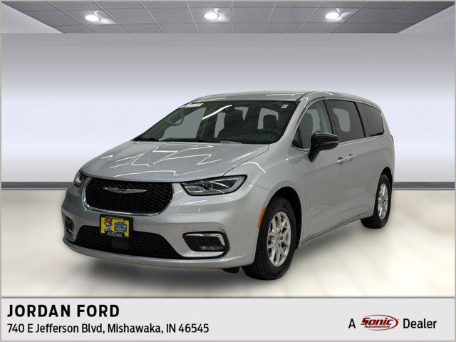 2024 Chrysler Pacifica Touring L for sale in Mishawaka, IN