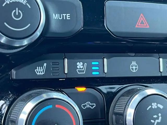 2024 Ram 1500 Laramie Crew Cab 4x4 57 Box
