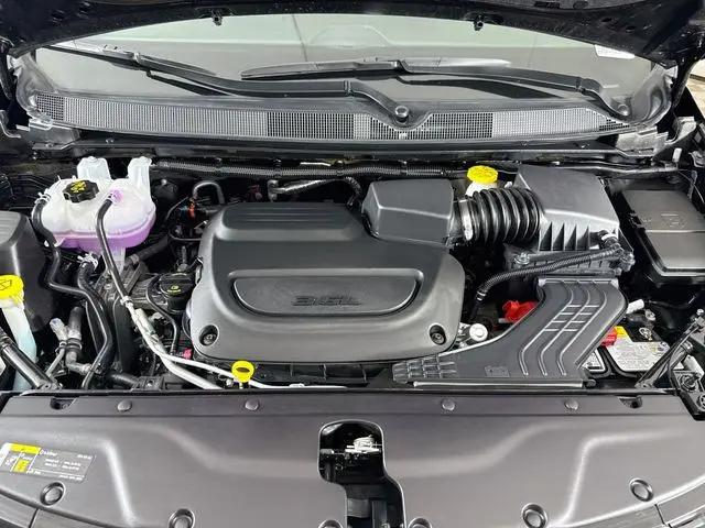 2026 Chrysler Pacifica Select AWD