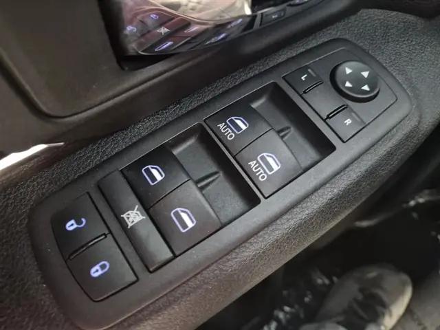2022 Ram 1500 Classic Warlock Quad Cab 4x4 64 Box